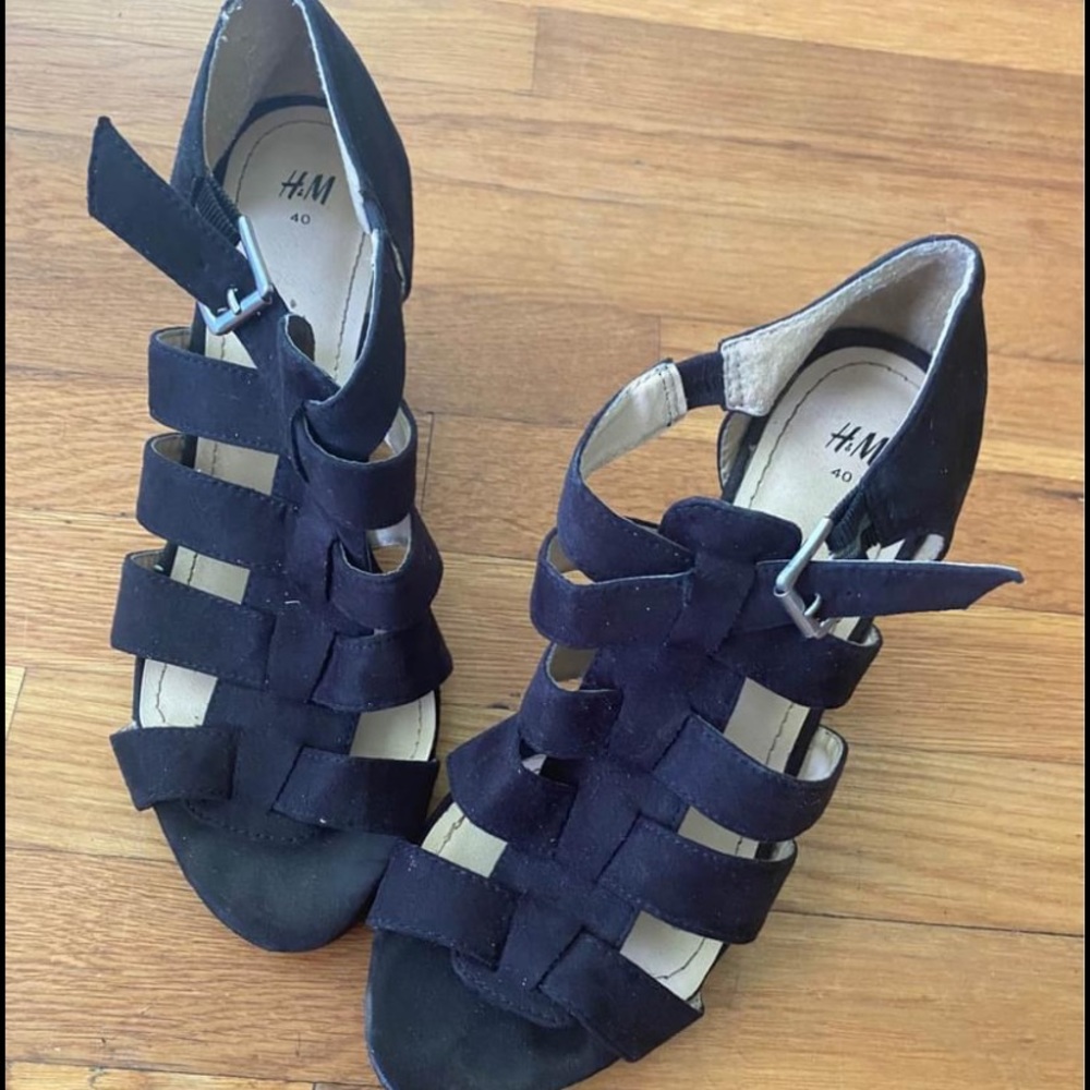 H&M Black Sandals